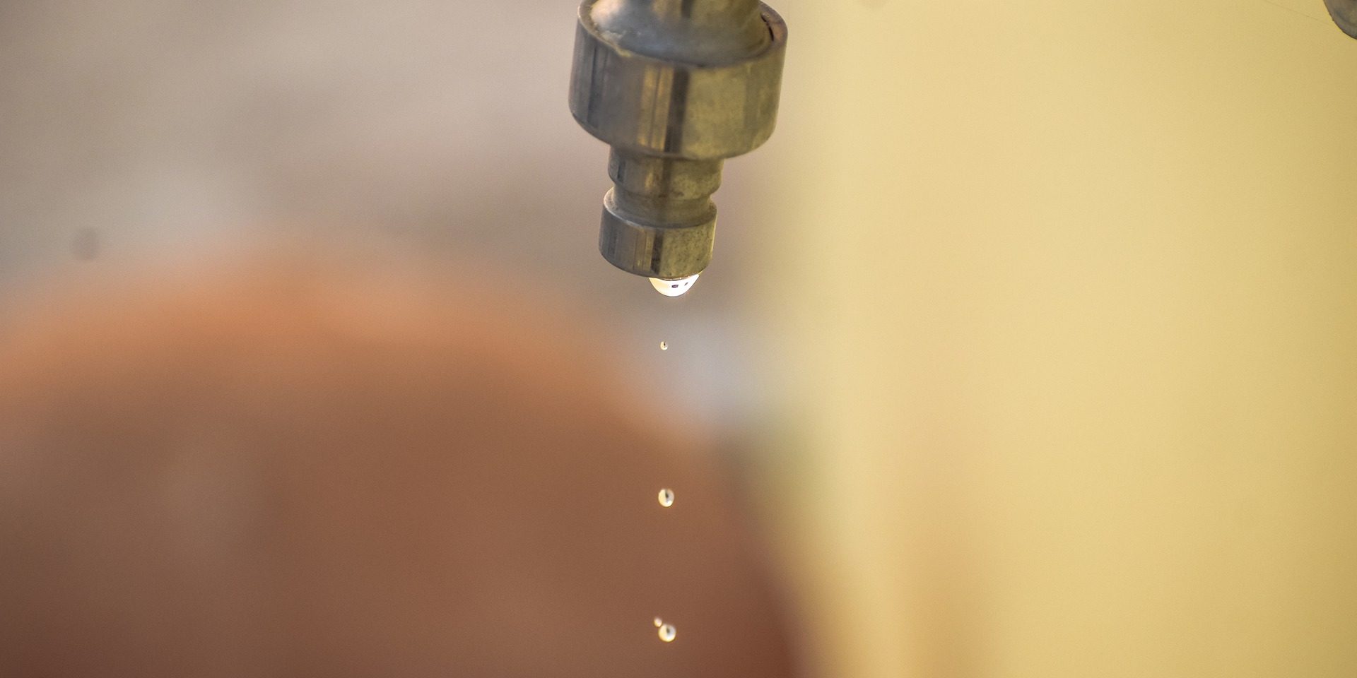 leaking-tap-5857559_1920